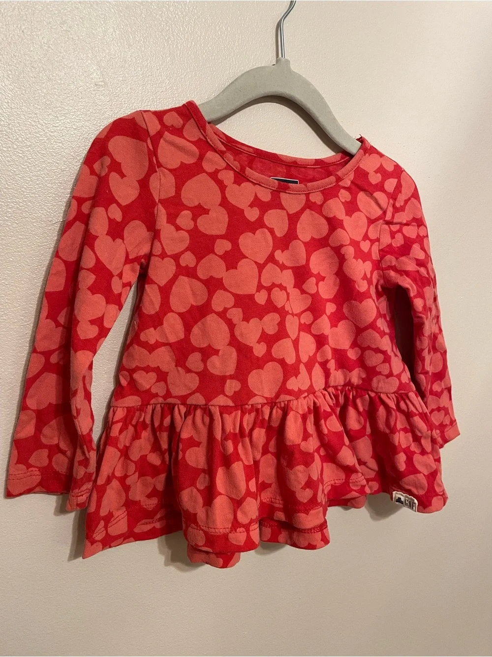 GAP Girls' Red Heart Print Peplum Long-Sleeve Top
